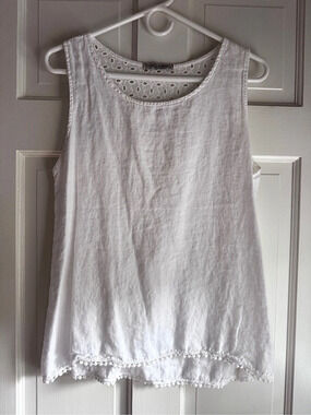 Viola Borghi Linen Eyelet Tank Top in White Size Medium
